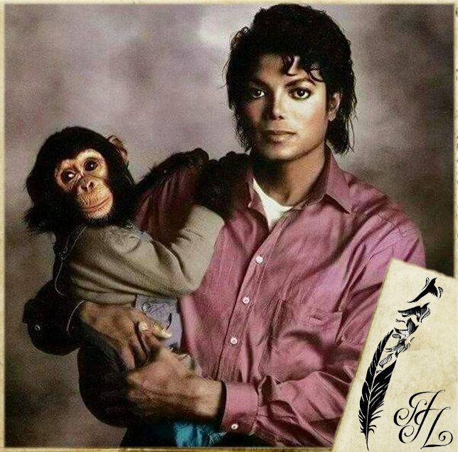 У самого Майкла Джексона был питомец - шимпанзе Бабблз. Певец завещал ему 2 миллиона долларов. Сейчас Бабблз живет в Центре обезьян в штате Флорида и ни в чем не нуждается