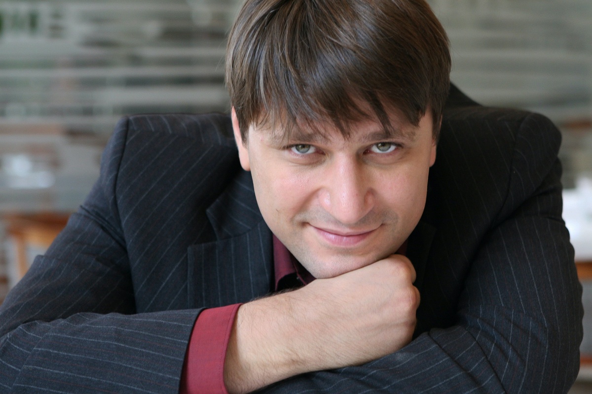 Виктор Логинов