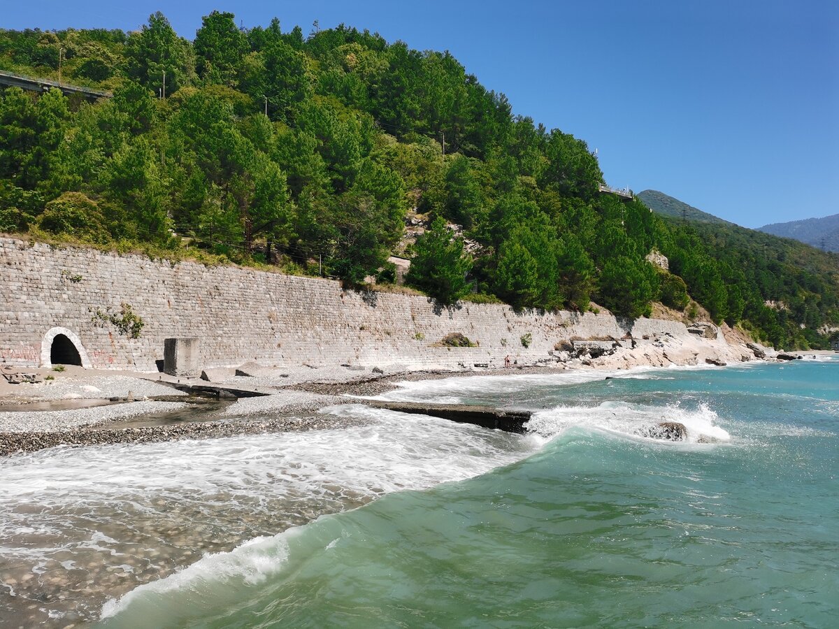 пляж в цандрипше