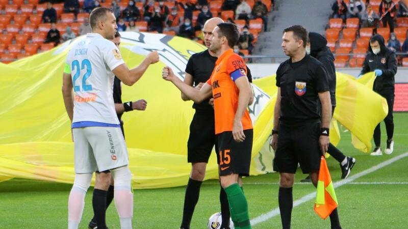 На матче "Урал" "Зенит"