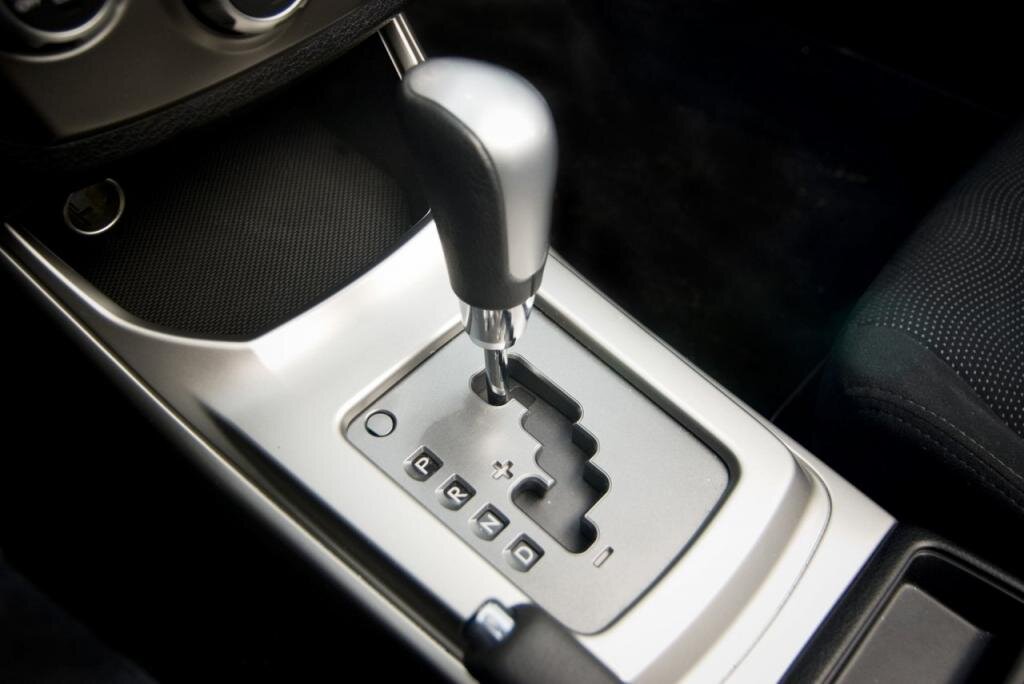 Автоматическая коробка передач. Источник фотографии: сайт fb.ru
