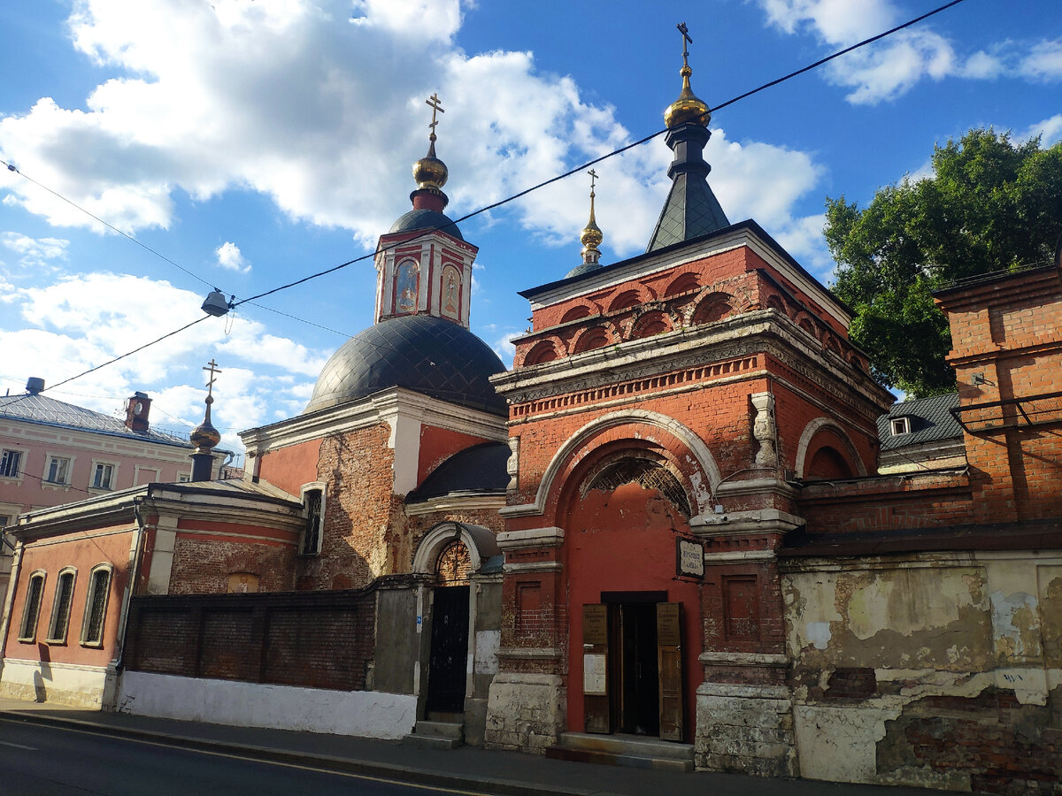 Церковь Николая Чудотворца в Подкопаях. Авторское фото 