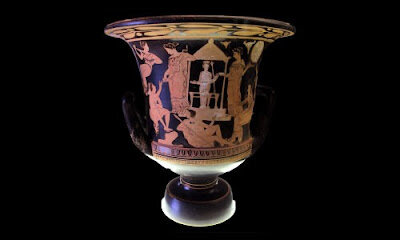 Ваза находится в Музее изящных искусств Бостона.