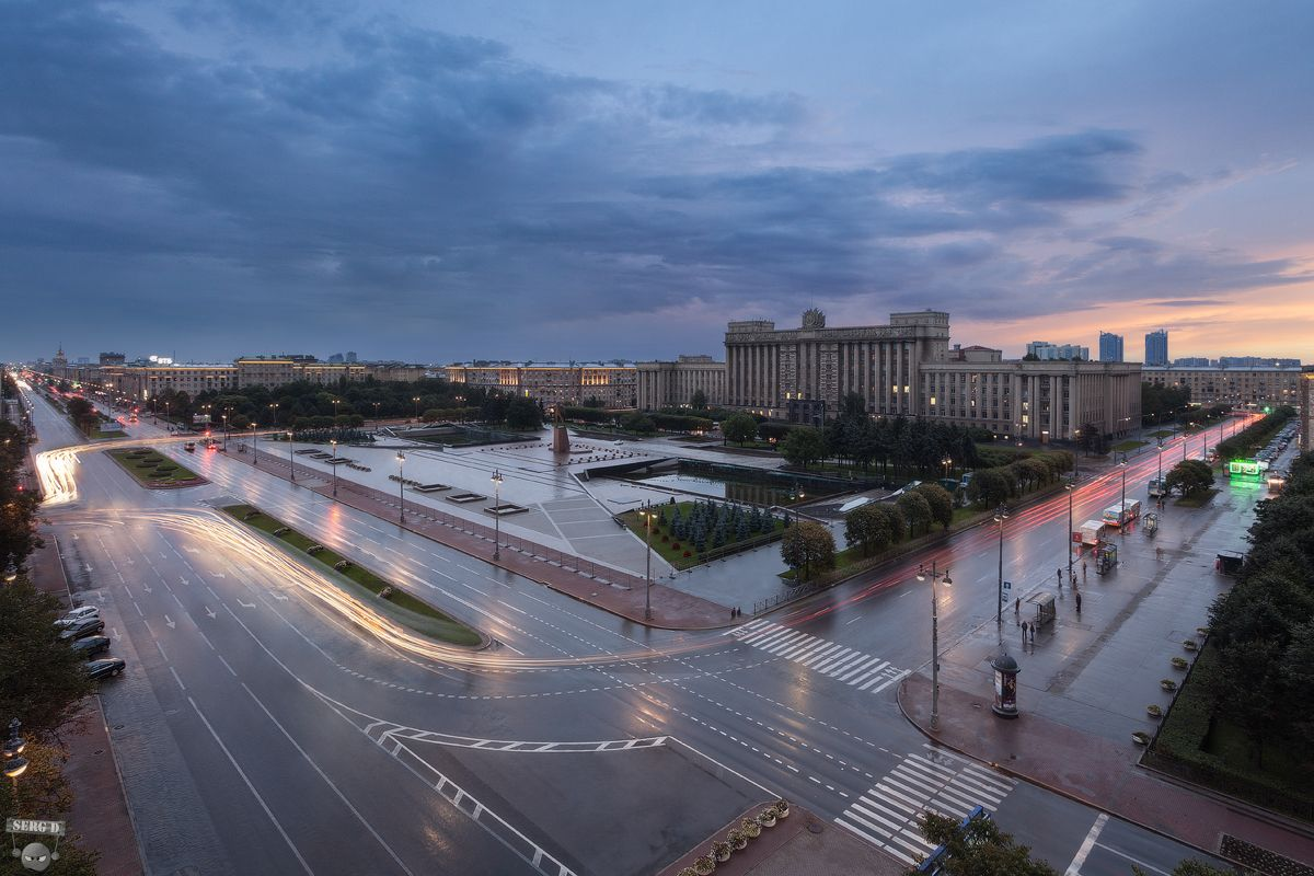 Проспекты московские песня. Московская площадь Санкт-Петербург. Московский проспект Санкт-Петербург. Московский проспект Санкт-Петербург площадь. Сквер на Московском проспекте СПБ.