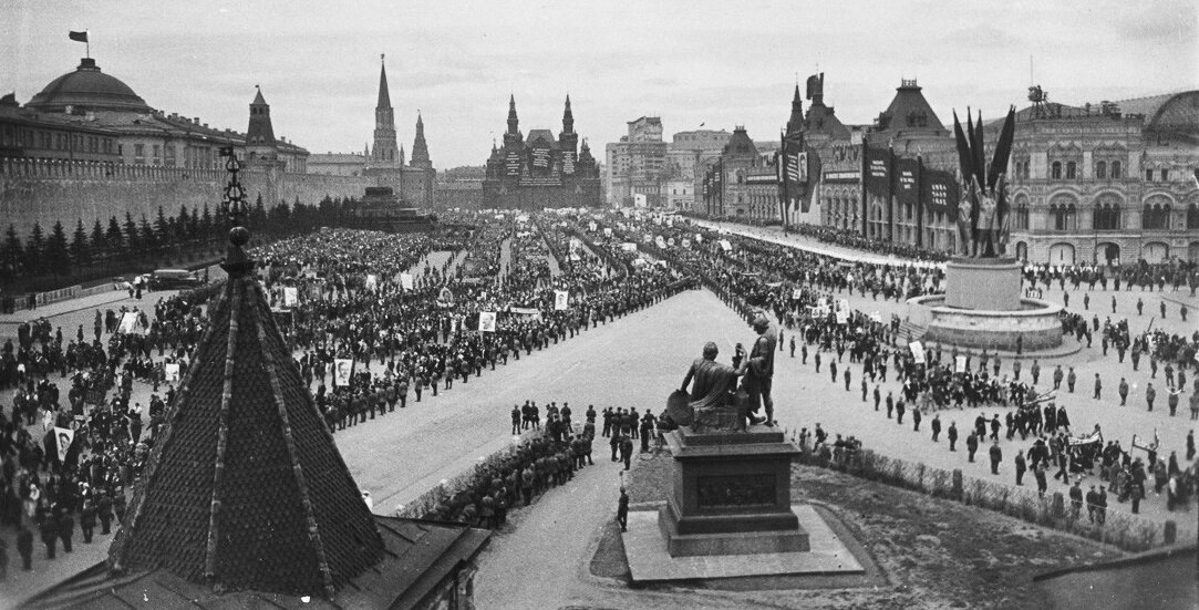Демонстрации на Красной площади в 30-х годах