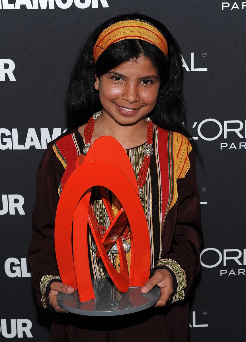 Нуджуд Али, Дельфин Минуи