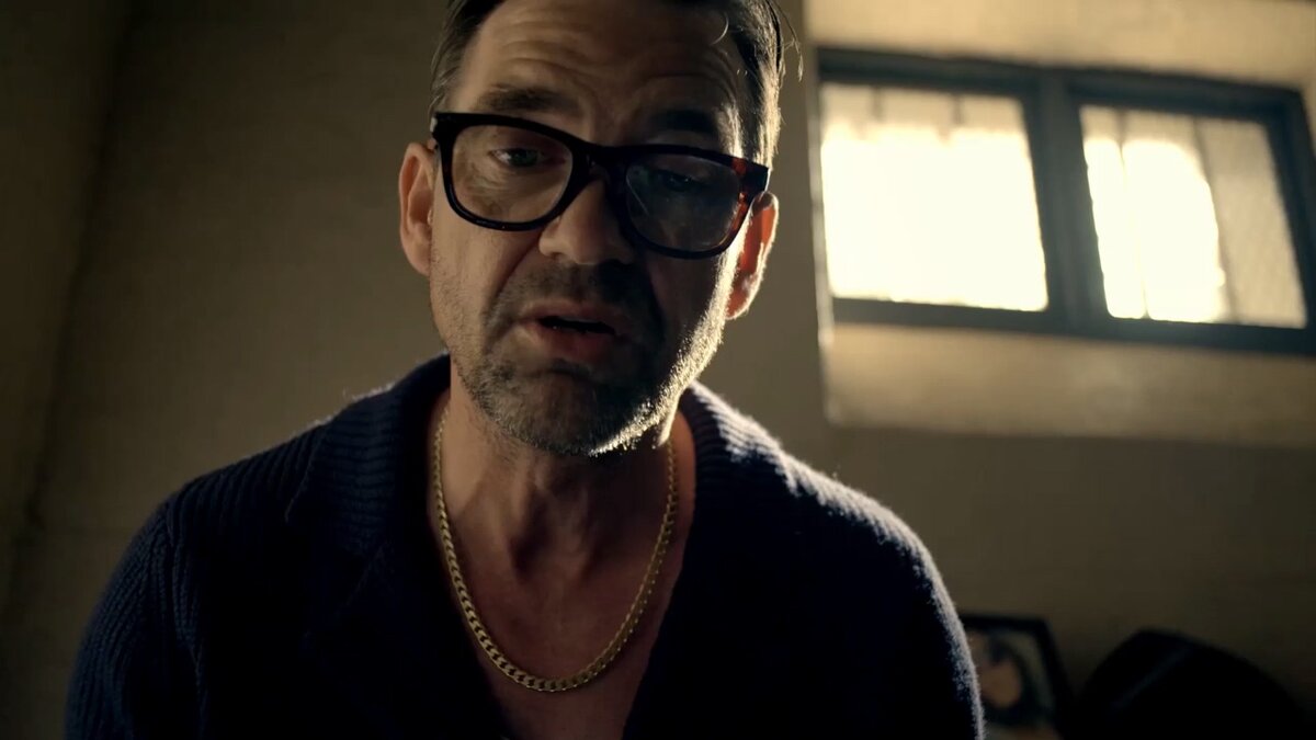 Кадр из сериала Большой куш (2017 – 2018)