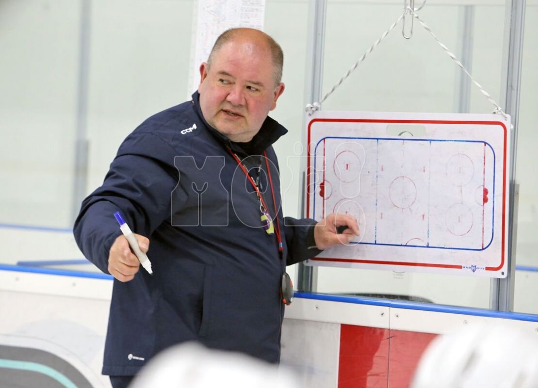    Альберт Логинов