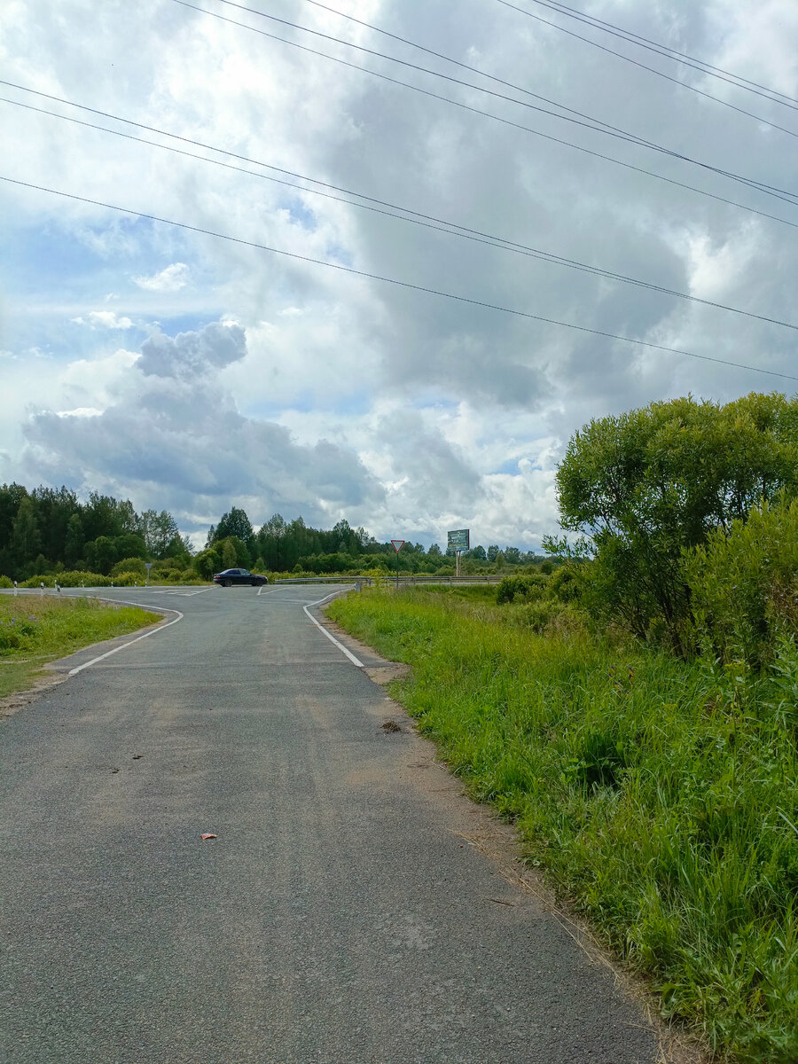 На пересечении с трассой Е22