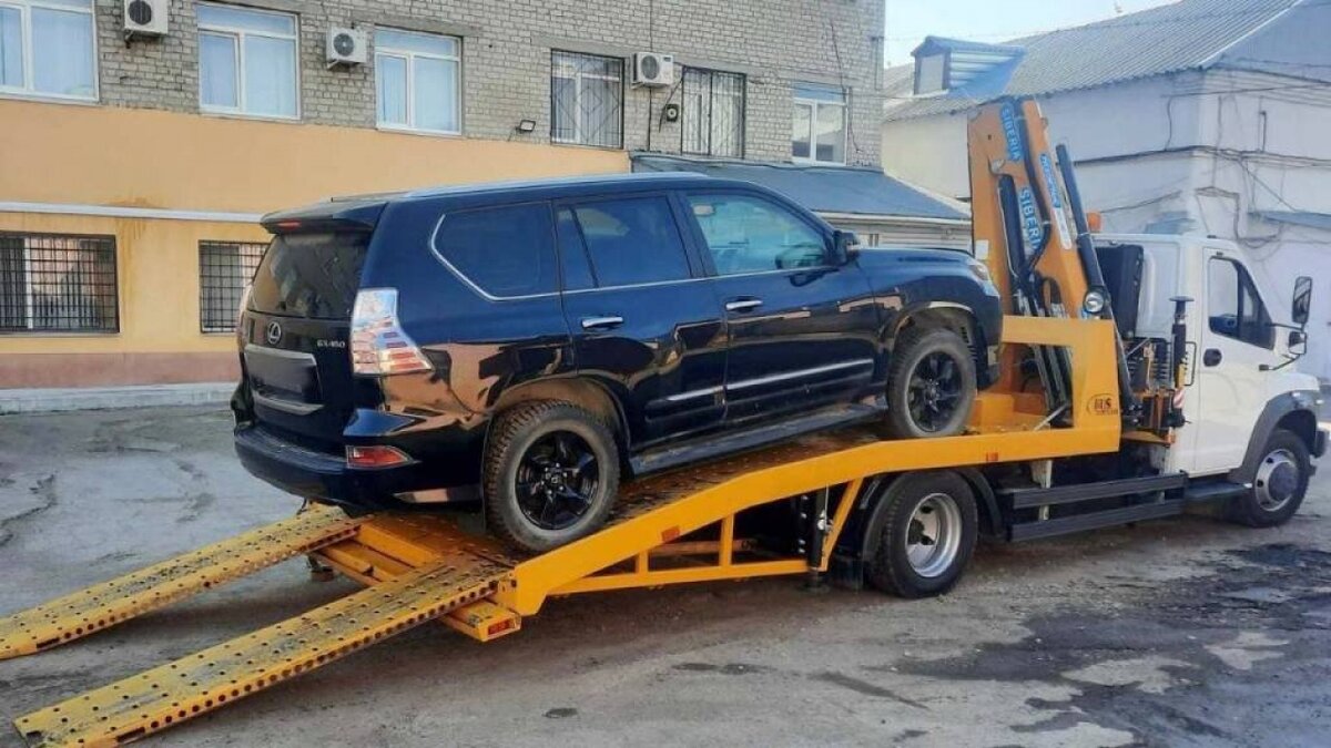    Приставы конфисковали Lexus у экс-чиновника мэрии СаратоваНовости Саратова и области – Сетевое издание «Репортер64»