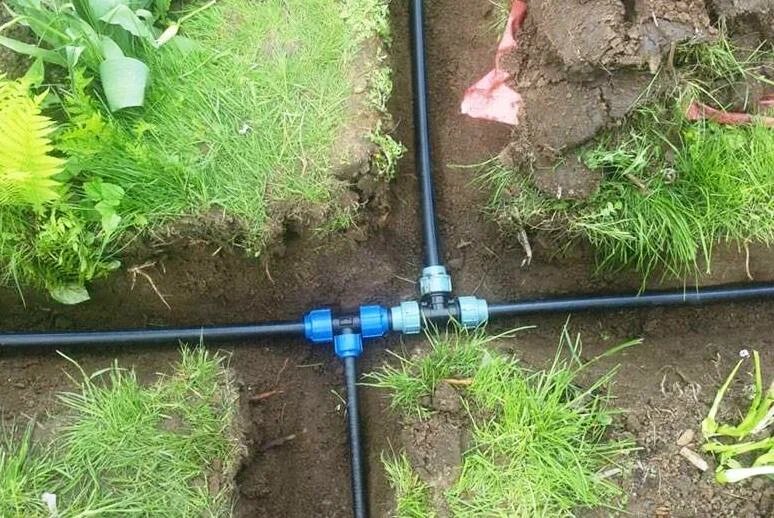 Разорвёт ли ПНД трубу с водой при сильных морозах зимой? | Дачный ...