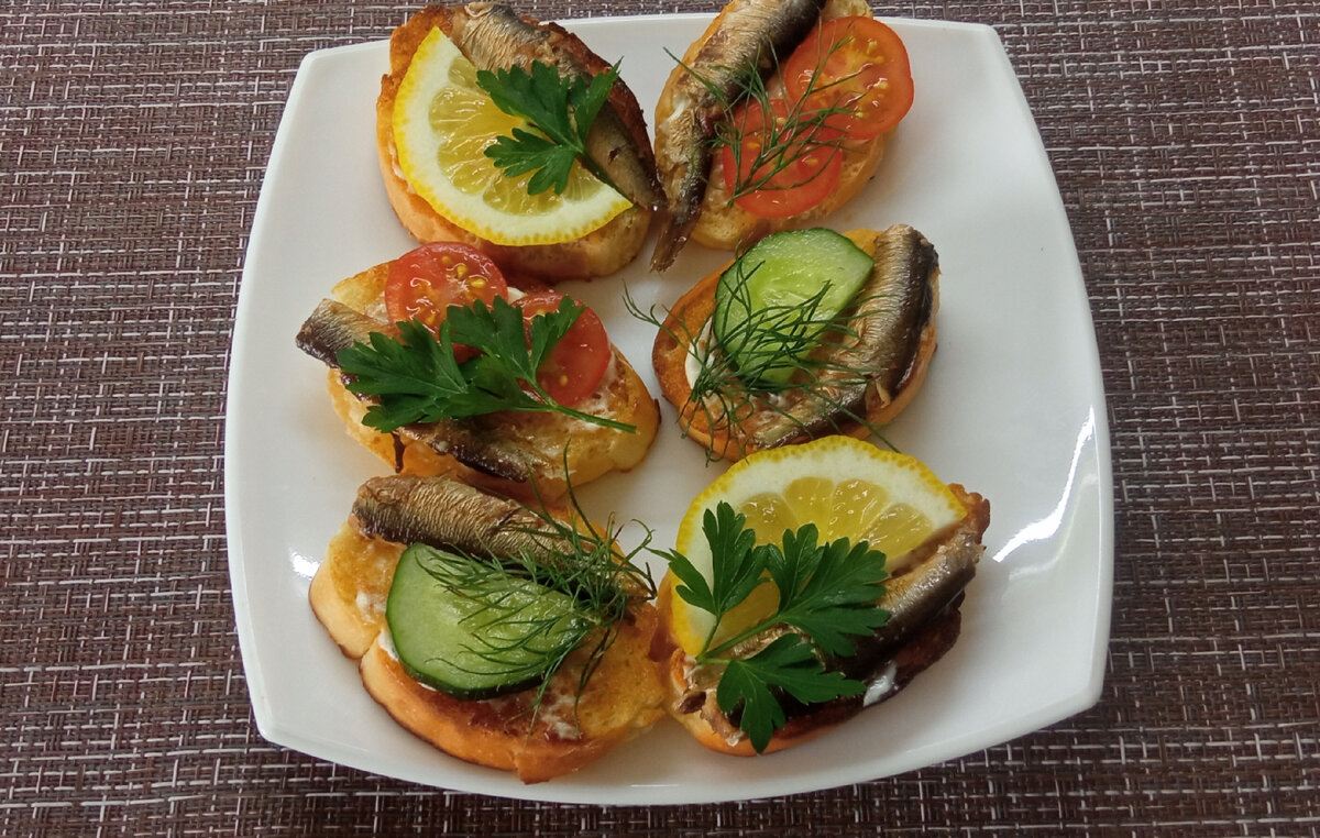 Бутерброды с чесноком рецепты с фото Вкусные чесночные бутерброды на каждый день ПРОСТО рецепты Дзен