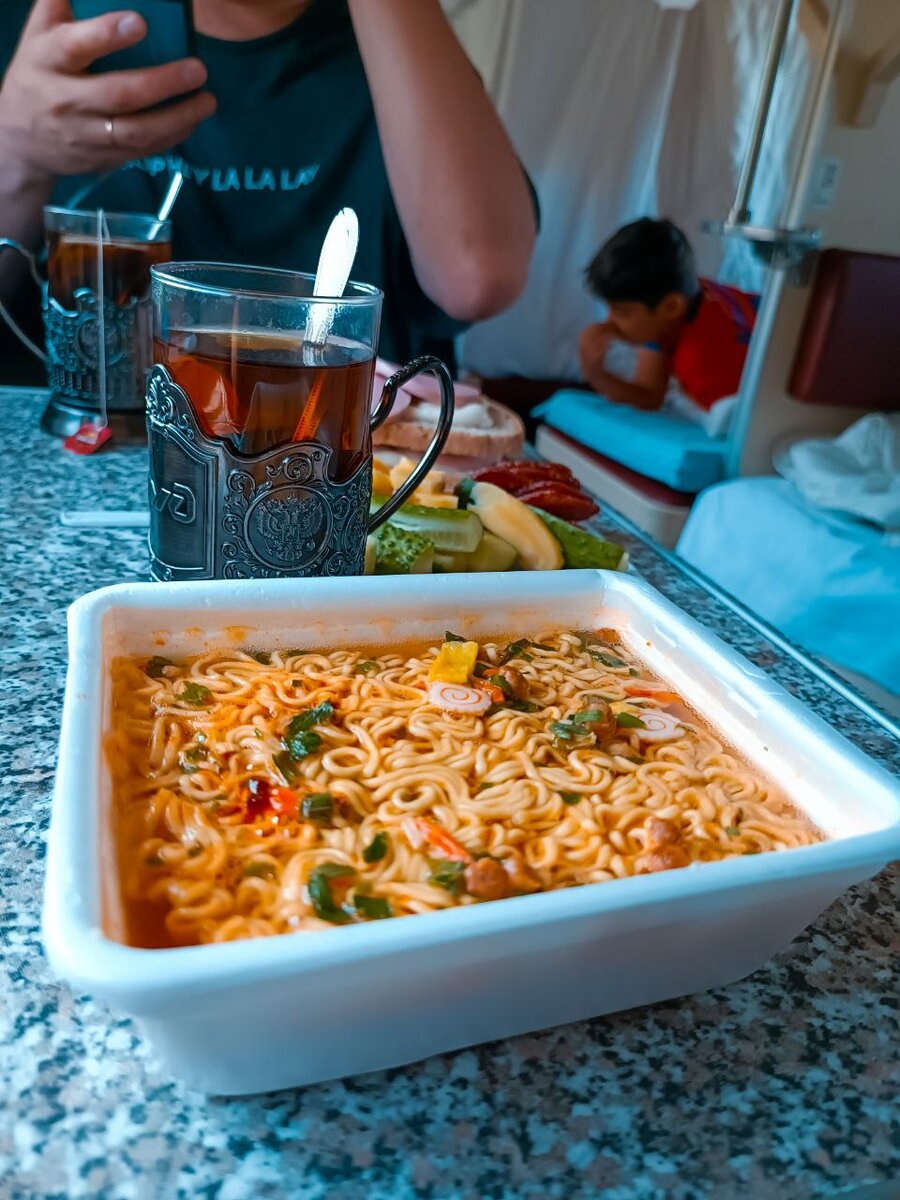 В поездах «Доширак» особенно популярен. Фото: Виктория Минаева