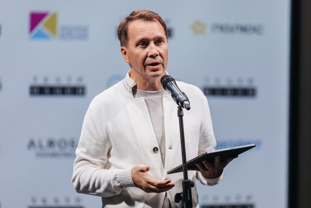    Художественный руководитель Театра Наций Евгений Миронов. / пресс-служба Театра Наций