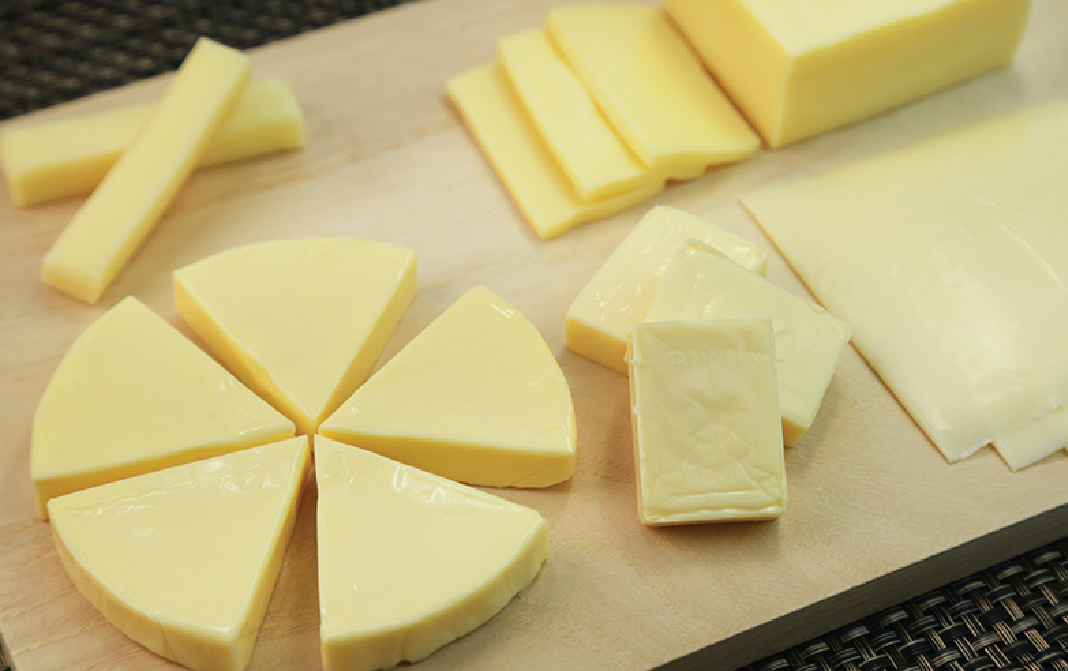 Плавный сыр. Плавленного сыра. Плавленые сыры. Сыр ломтиками. Плавленный сыр.