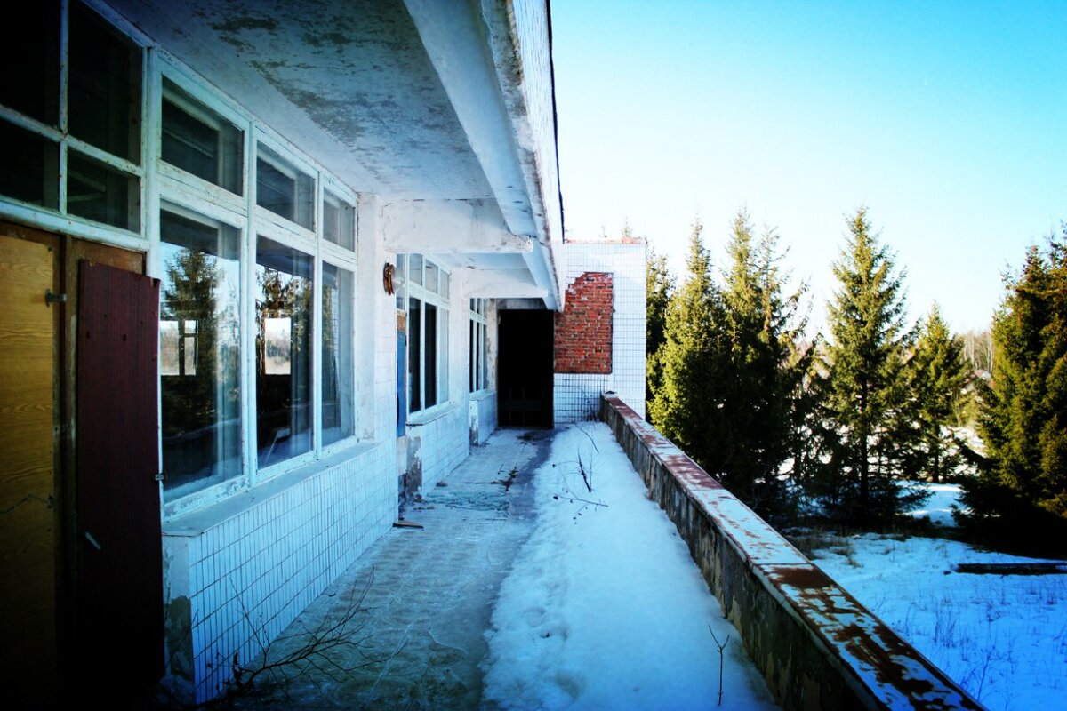 Балкон на втором этаже.