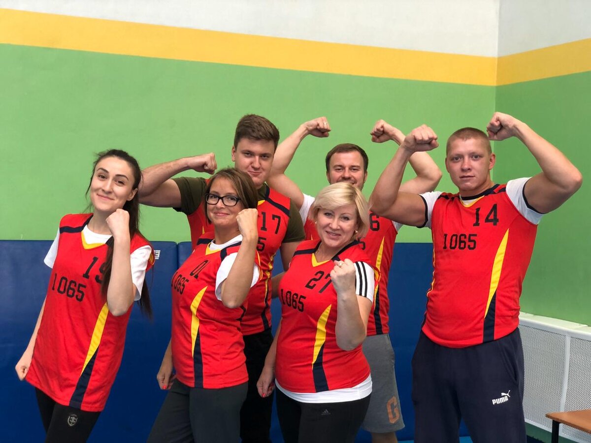 #школа1065  команда учителей 