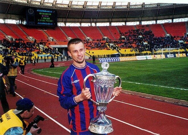 Сергей Семак в составе ЦСКА football-pitch.ru