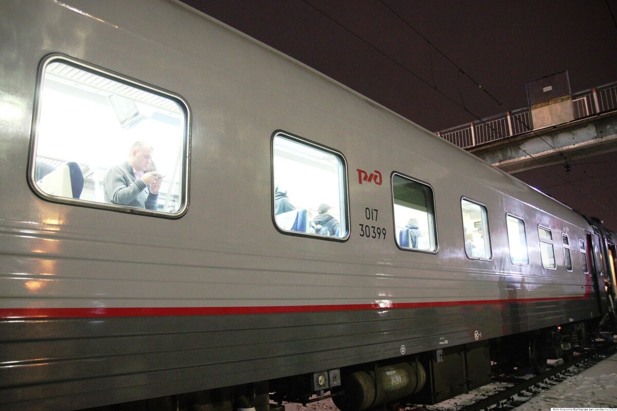 Поезд орск москва