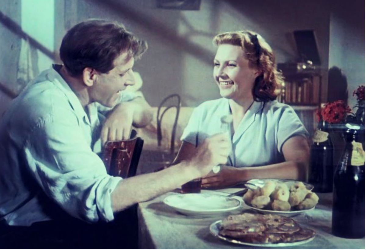 «Разные судьбы» (1956) жена Рощина.