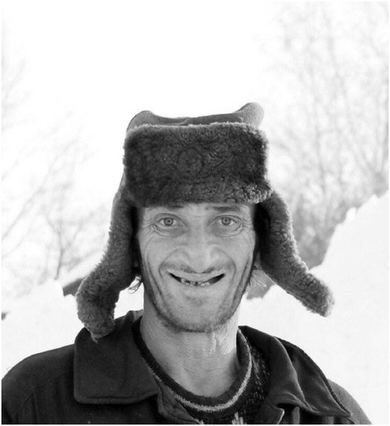 Фото взято с яндекса,да простит меня этот мужчина ,но он копия Сереги.