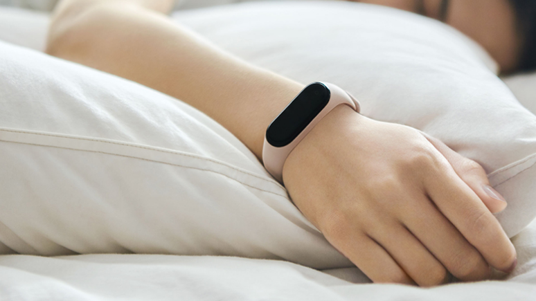 Самый крутой фитнес браслет Xiaomi mi Band 4 Smart | ВсеЧтоНадо! | Дзен