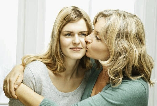 Влияние матери на жизнь дочери очень сильно