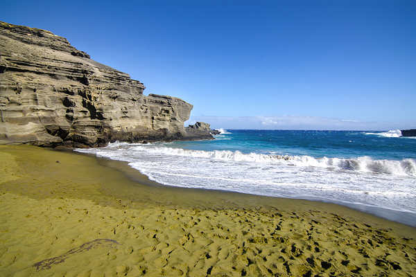 Гавайский пляж Папаколеа.