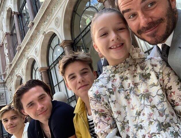 Дэвид Бекхэм с детьми