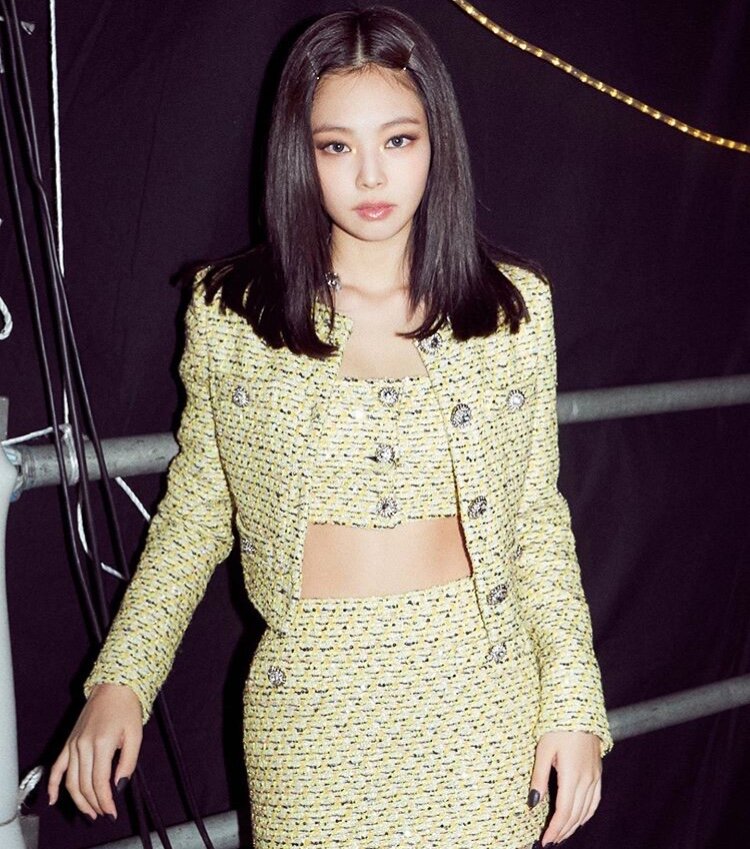 2.Дженни (blackpink)💕 