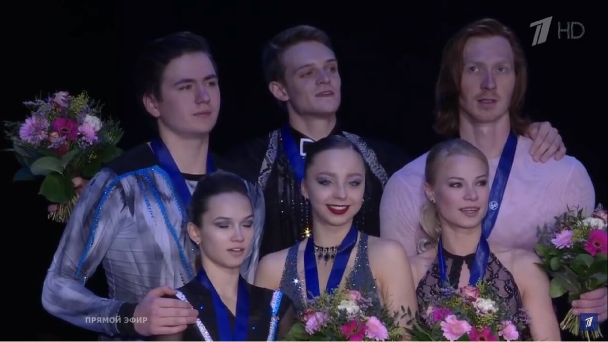 Дарья Павлюченкова и Денис Ходыкин, Александра Бойкова и Дмитрий Козловский, Евгения Тарасова и Владимир Морозов