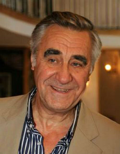 Анатолий Васильев