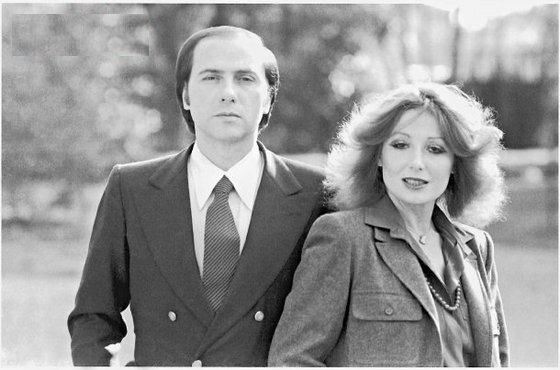 Берлускони с Карле Далль’Ольо