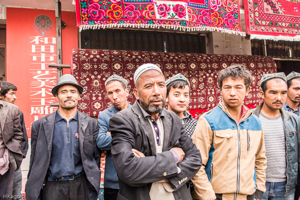 Уйгуры, взято с Яндекс.Картинки