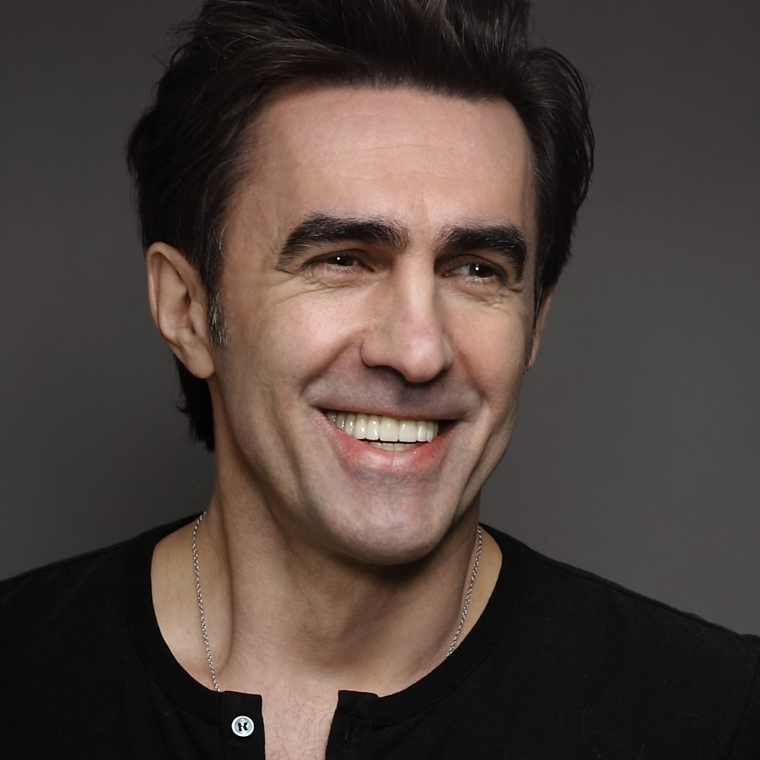 ВЯЧЕСЛАВ  БУТУСОВ