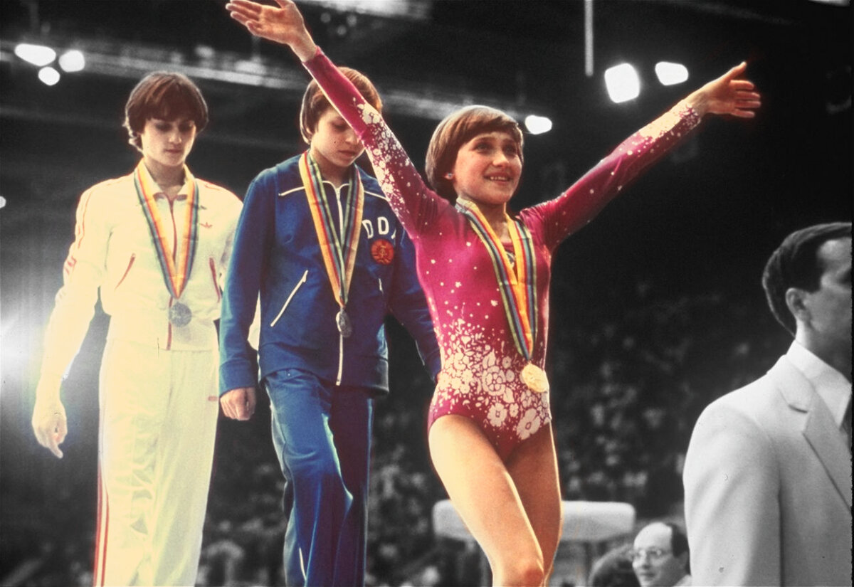 Олимпийская чемпионка Надя Команечи