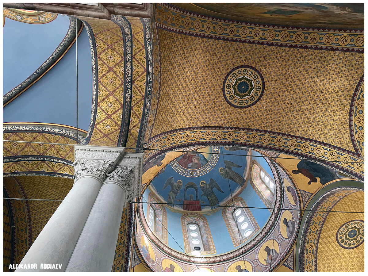 Внутреннее убранство собора