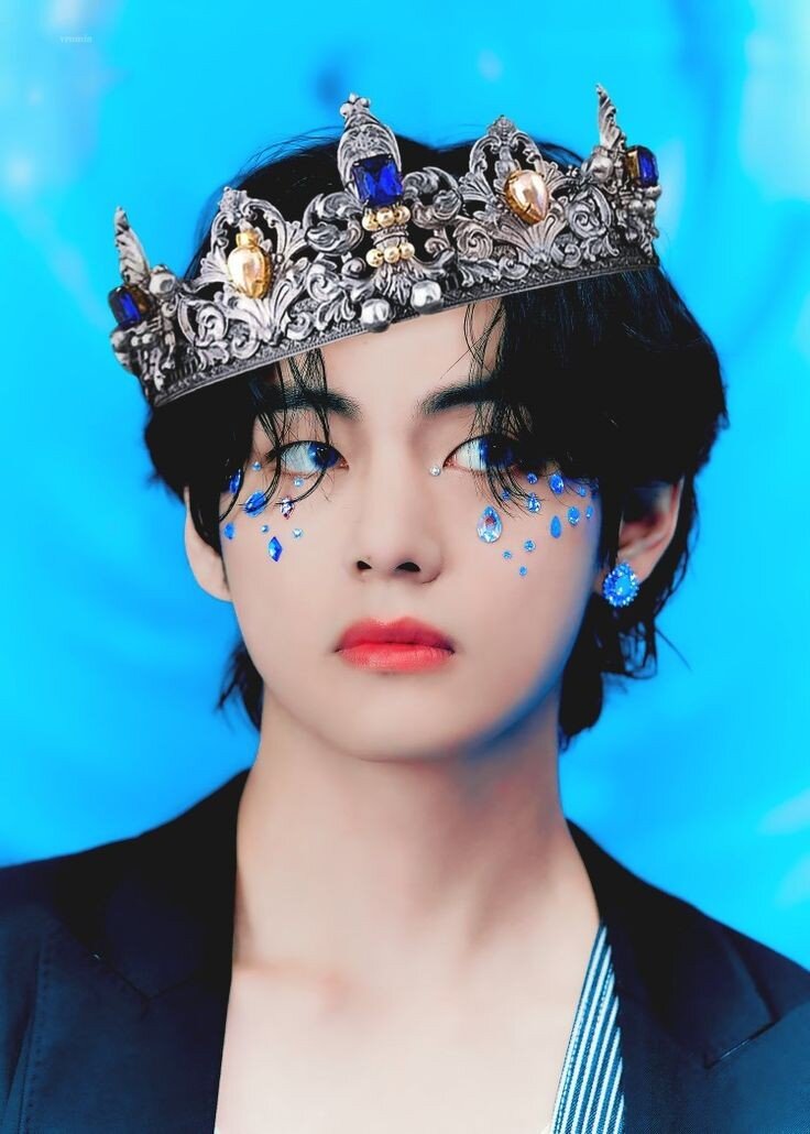 Красавчик из bts. 