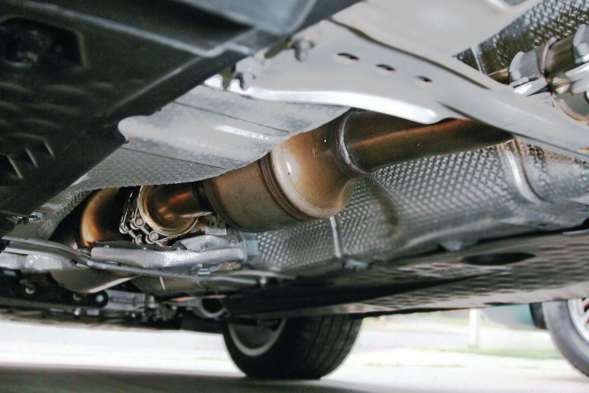 ДЛЯ ЧЕГО НУЖЕН КАТАЛИЗАТОР В АВТОМОБИЛЕ И ЧТО БУДЕТ, ЕСЛИ ЕГО УДАЛИТЬ ...