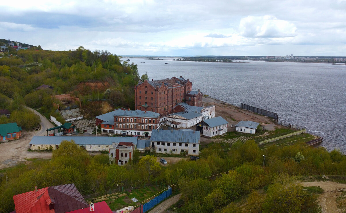 СТАРИННАЯ ЗАБРОШЕННАЯ МЕЛЬНИЦА ИЗВЕСТНОГО В ТАТАРСТАНЕ КУПЦА И.П.  ОКОНИШНИКОВА | Заброшенный Мир | Дзен