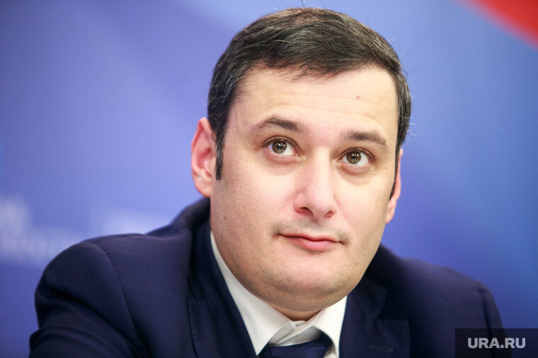    Также ранее Хинштейн обратится в Генпрокуратуру, чтобы обжаловать приговор бутлегерам, из-за которых скончались 44 человека