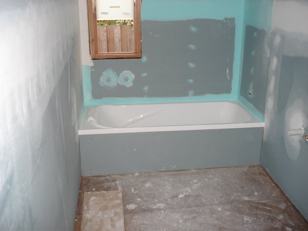 Можно ли крепить в ванной гипсокартон прямо к стенам без каркаса? | Строительный форум malino-v.ru