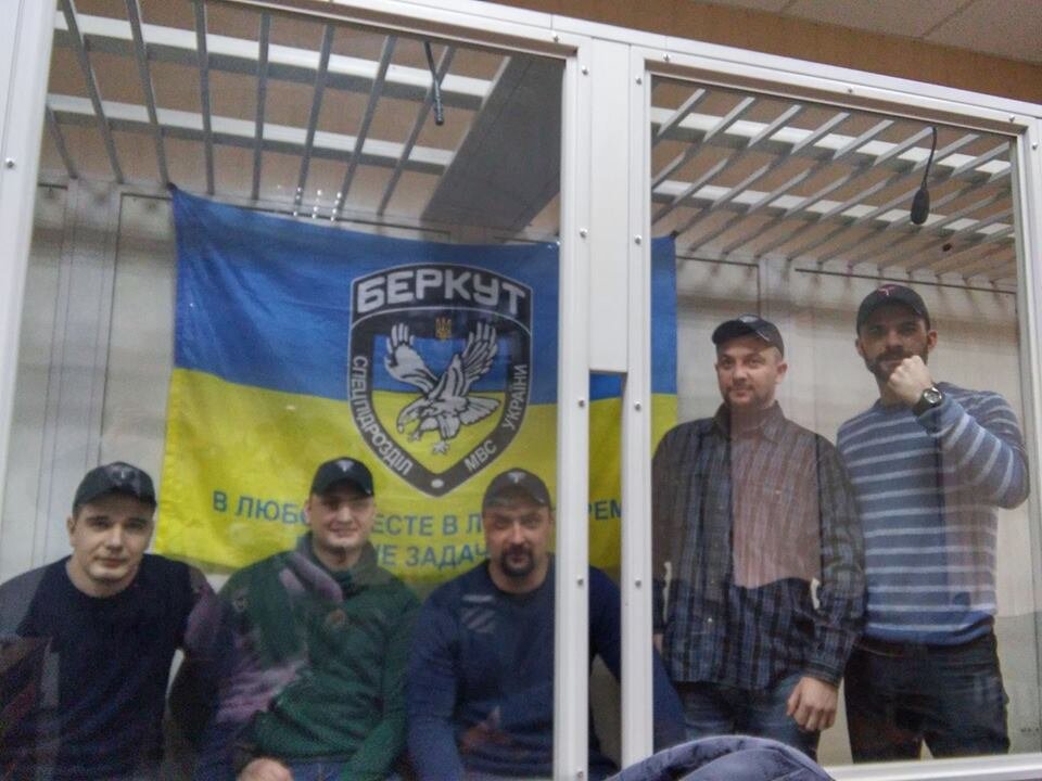 «Беркут» за решеткой: Сергей Зинченко, Павел Аброськин, Сергей Тамтура, Александр Маринченко, Олег Янишевский (слева направо)