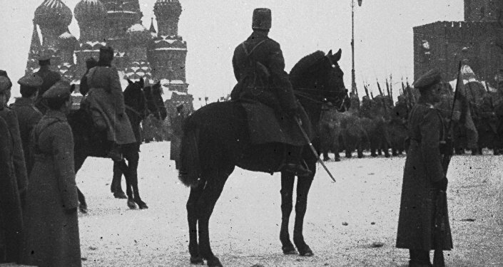 Демократические преобразования в России, за исключением небольших уступок, сделанных Манифестом 17 октября 1905 года, так и остались незавершенными, поэтому новые социальные потрясения были неизбежны.