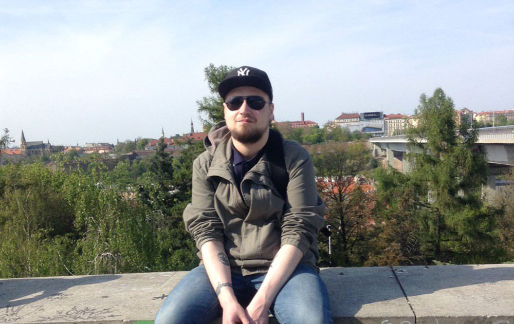 Александр переехал из родного Екатеринбурга в Прагу, чтобы получить второе высшее образование