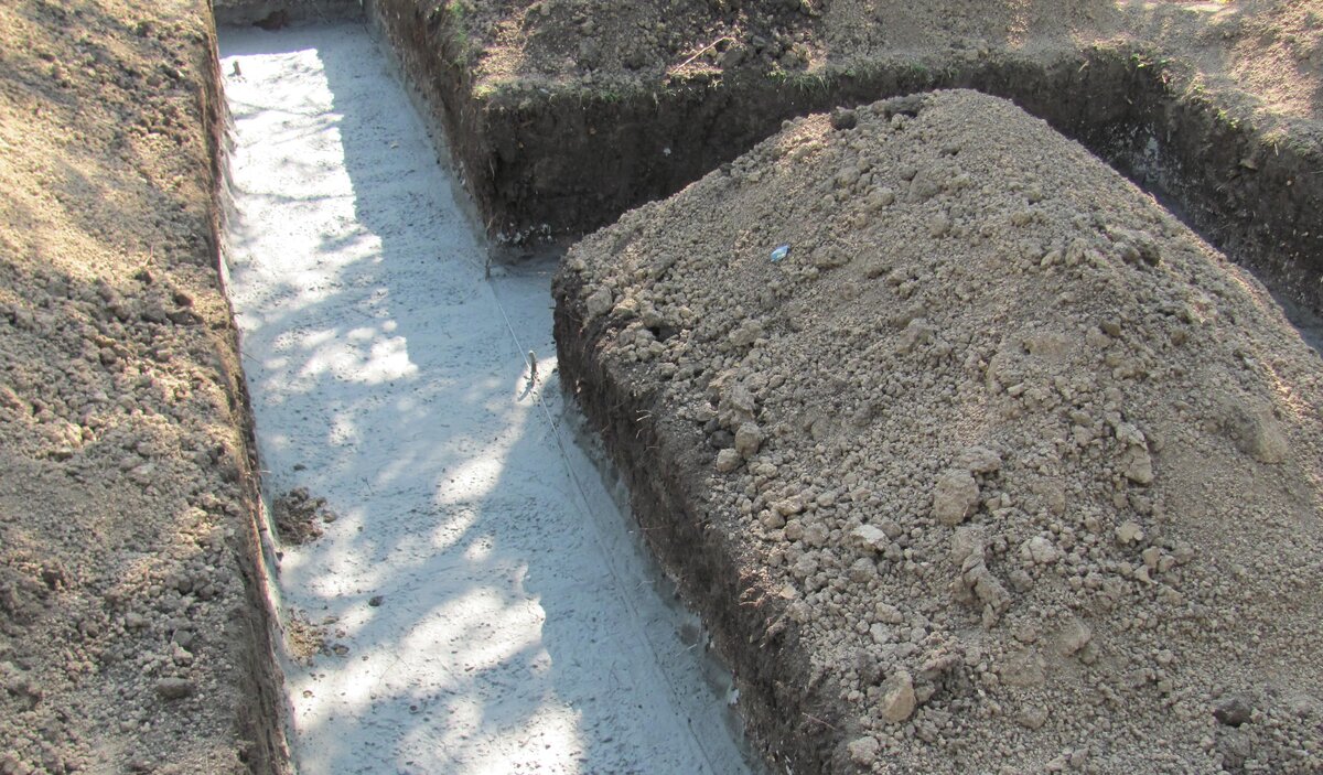 "Подбетонка" для ленточного фундамента