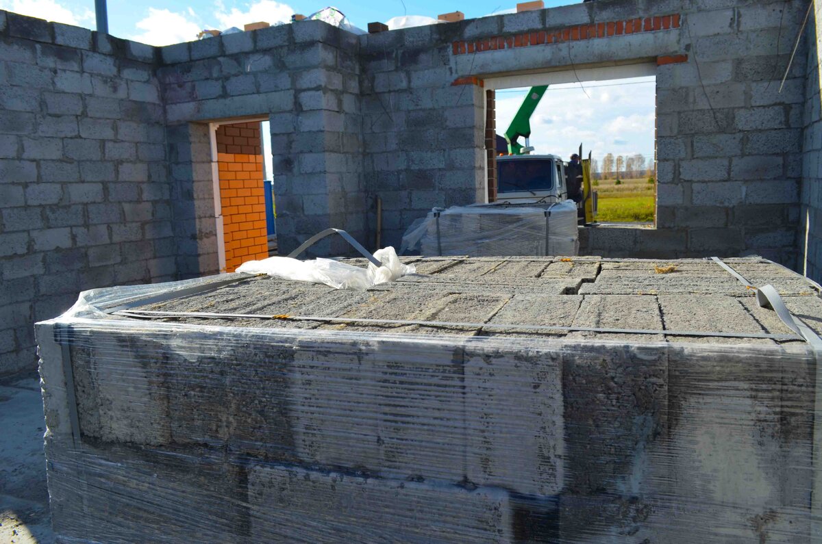 Строительство загородного дома по проекту "Тихая гавань". Октябрь 2018 г.