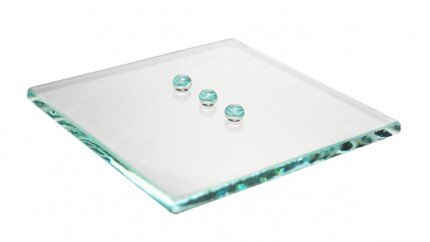  Ceramic Pro Rain — гидрофобизирующее стекло — это невидимый стеклоочиститель на основе керамической нанолонки.