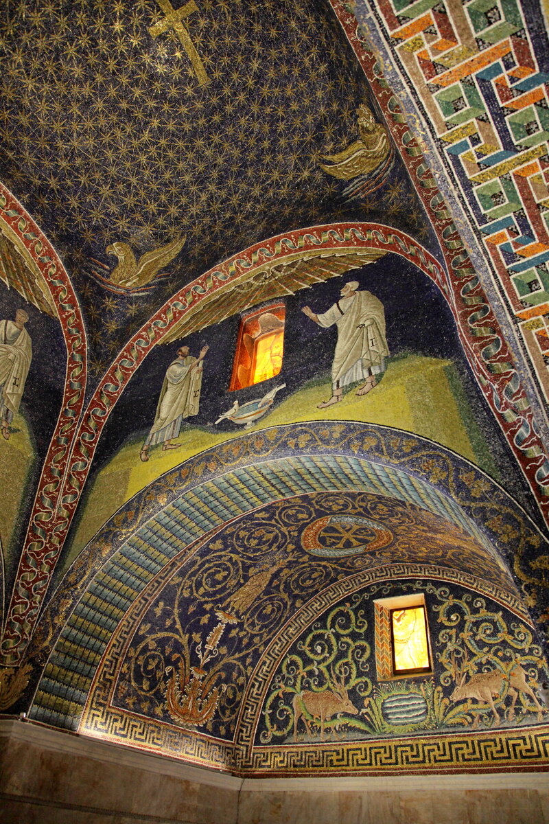 мозаика галлы плацидии равенна. мозаика галлы плацидии равенна. равенна италия мавзолей галлы плацидии. мозаика мавзолея галлы плацидии в равенне. мозаика из мавзолея галлы плацидии равенна.
