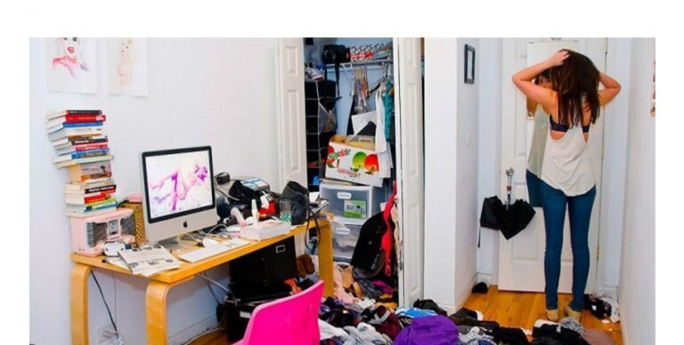 Мы вечно убираемся - потому что у нас слишком много ненужных вещей.